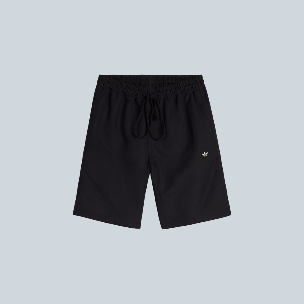 SHORT - BLACK