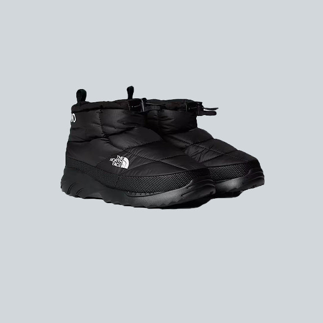 THE NORTH FACE CHUKKA NUPTSE TRACTION - BLACK image 1