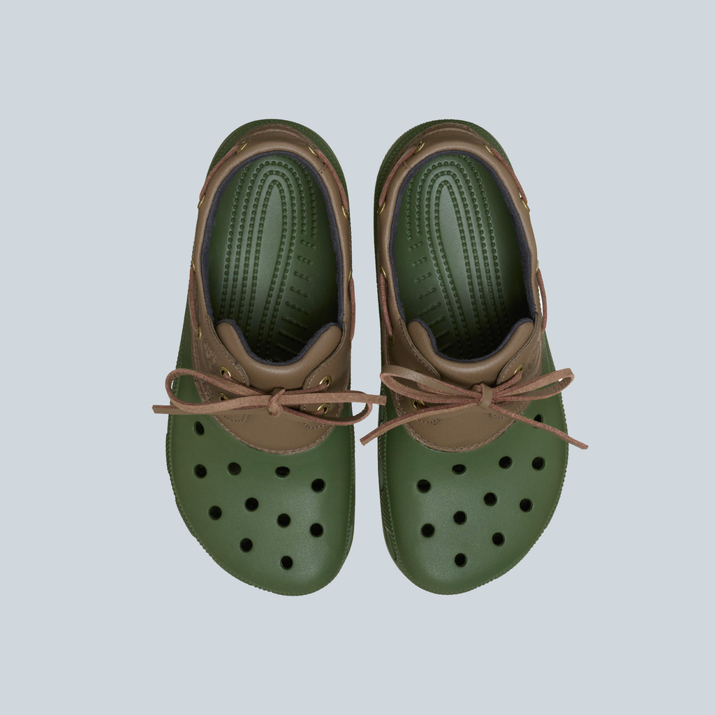 CLASSIC ISLANDER CLOG - ARMY GREEN