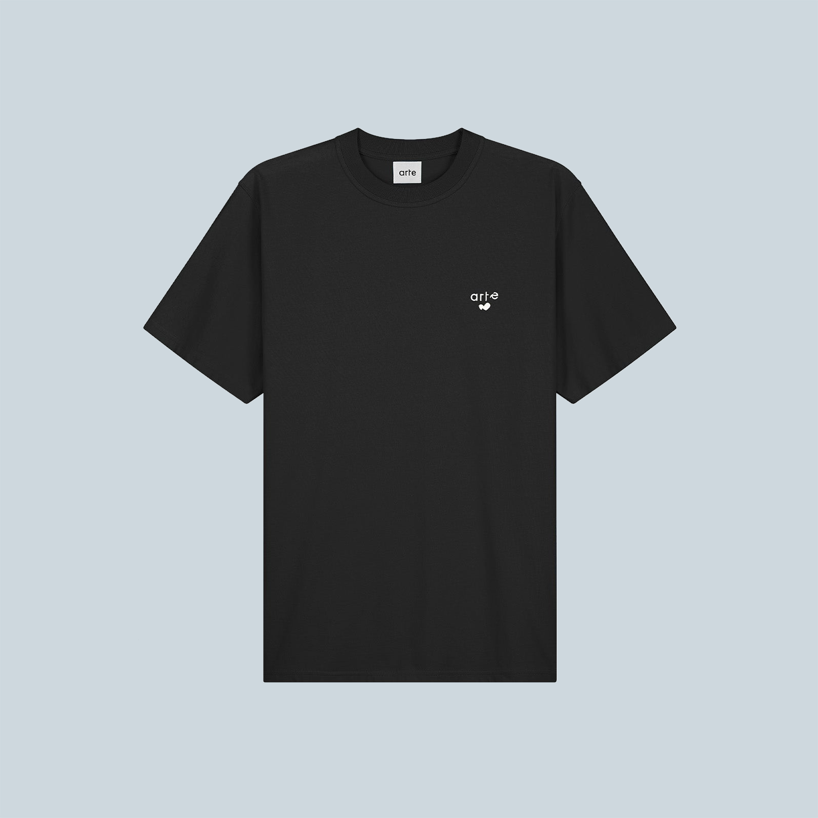 HEART LOGO TSHIRT - BLACK