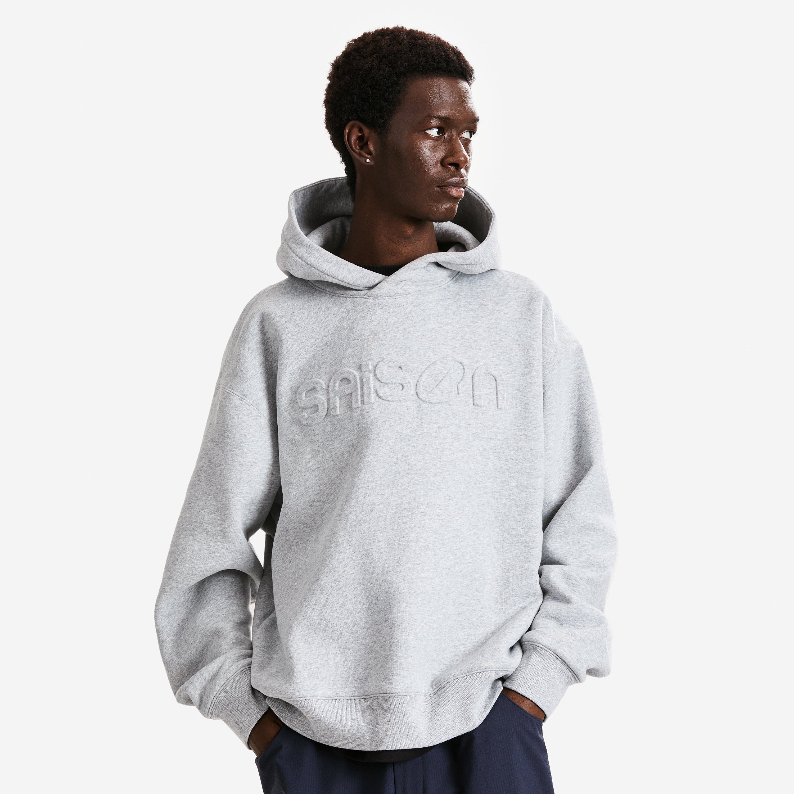 SWEAT À CAPUCHE - GRIS