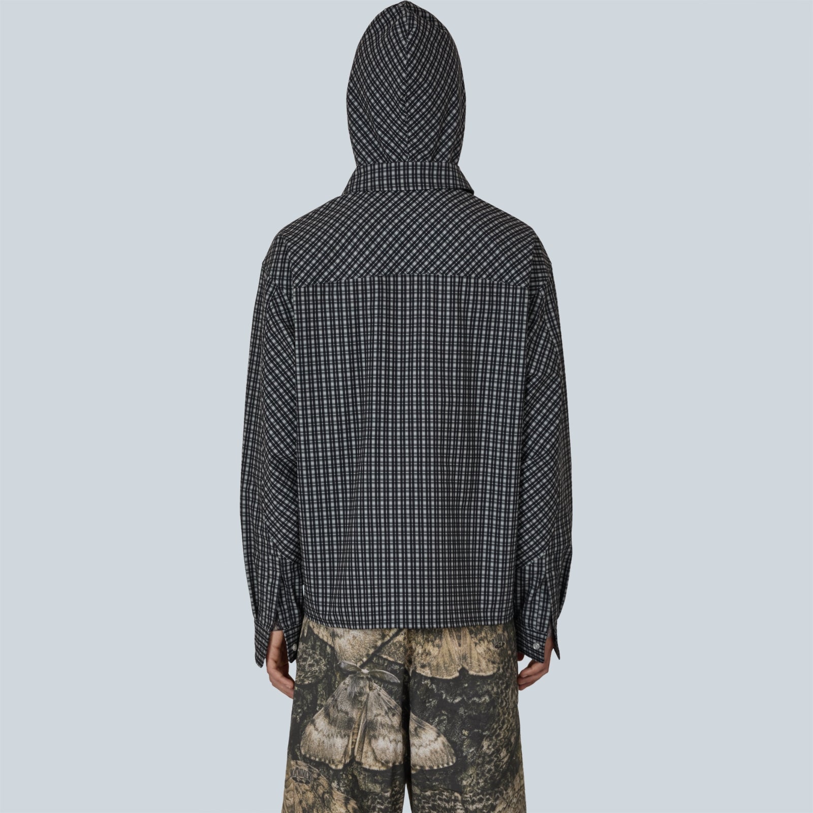 AAIR FLOWEAVE PRINTED CHECK LONG SLEEVE HOODED SHIRT - ANTHRACITE