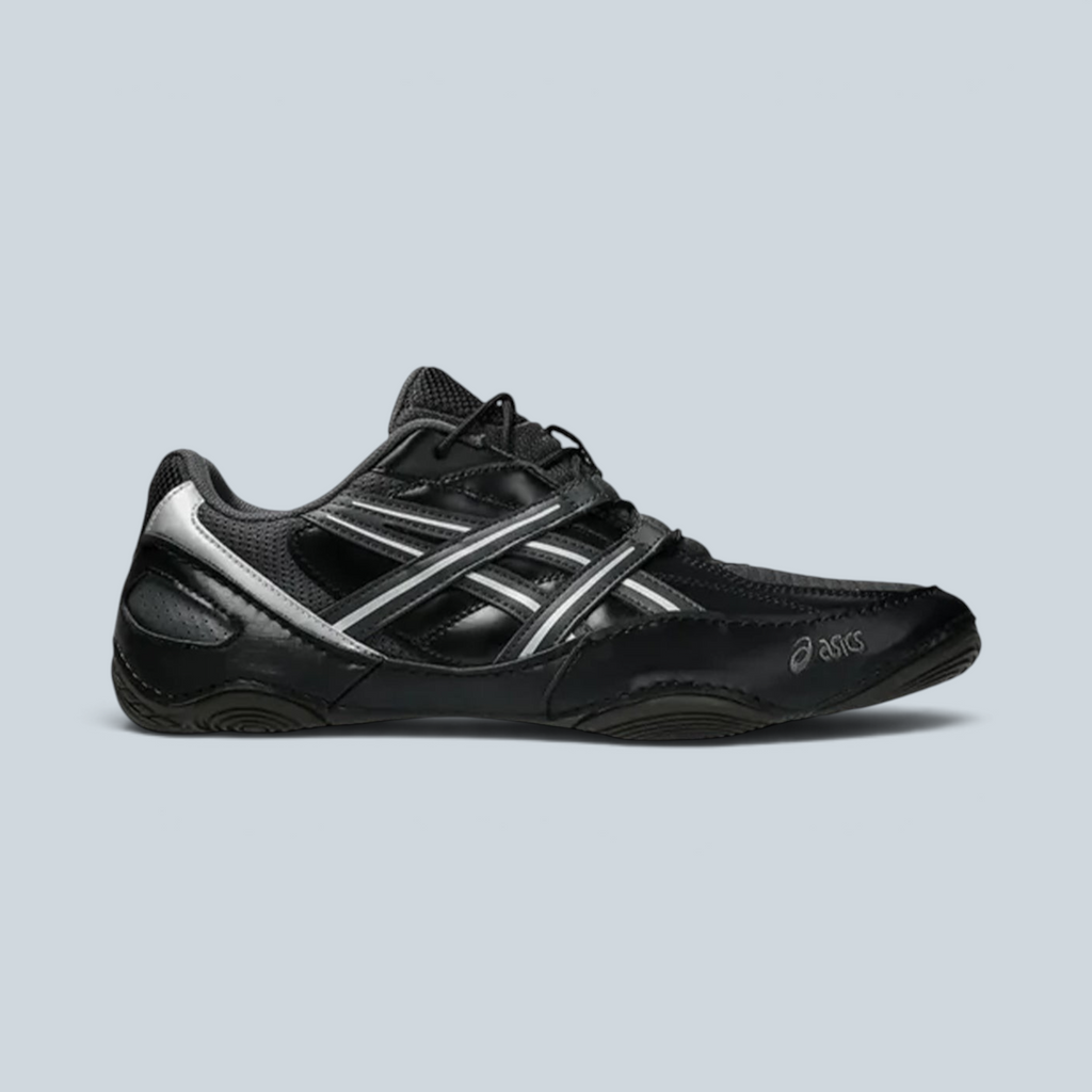 Baskets Asics Hypersync noires et grises avec détails argentés, vue latérale, proposées par Saison