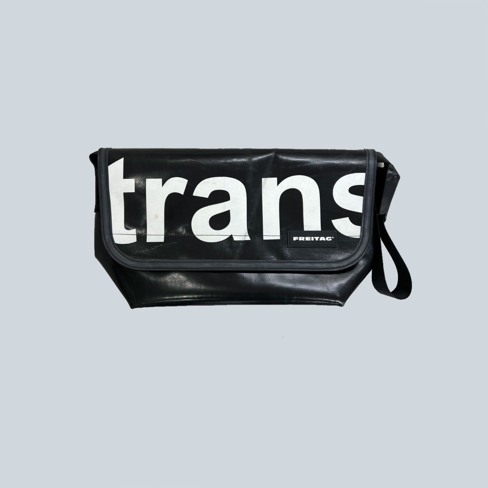 F42 SURFSIDE 6 - BLACK WHITE