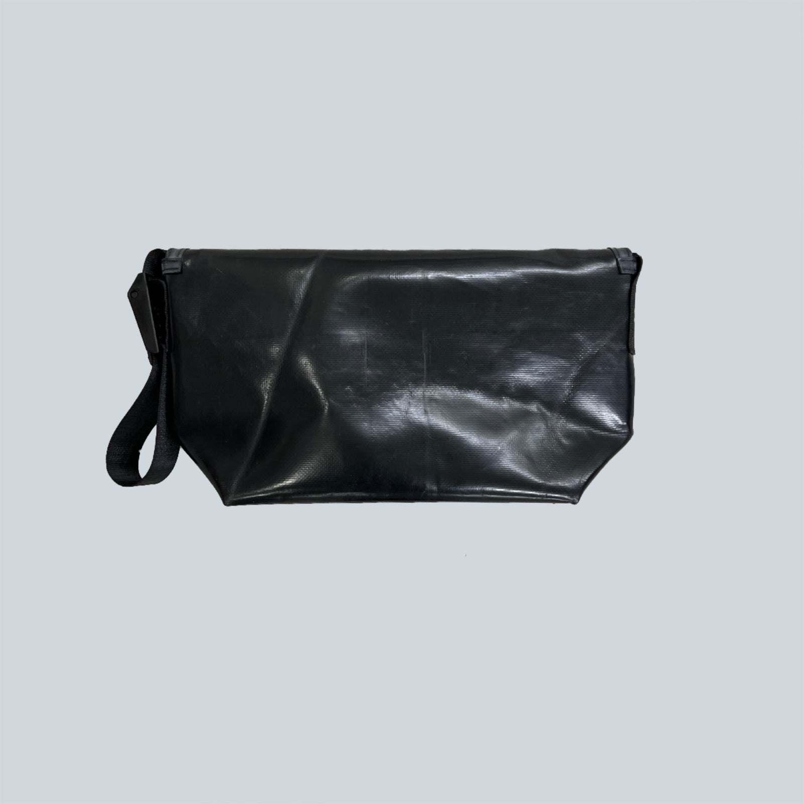 F42 SURFSIDE 6 - BLACK WHITE