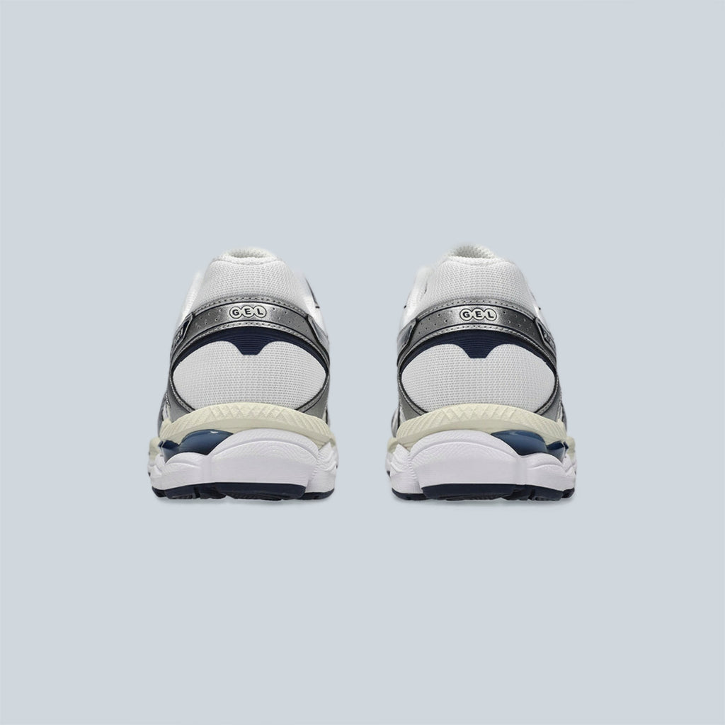 GEL CUMULUS 16 - WHITE MIDNIGHT