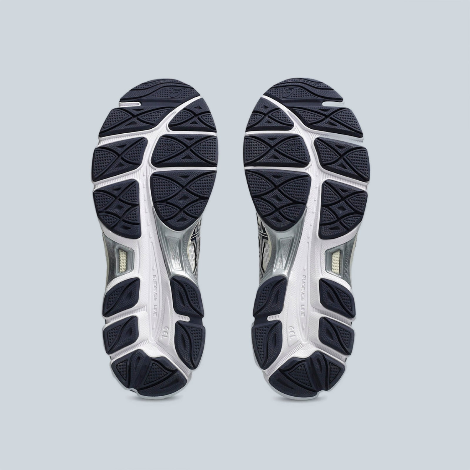 GEL CUMULUS 16 - WHITE MIDNIGHT