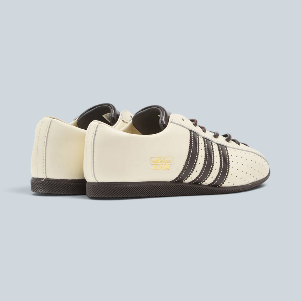 Baskets Saison JAPAN LUX beige avec bandes marron et détails perforés, vue arrière latérale