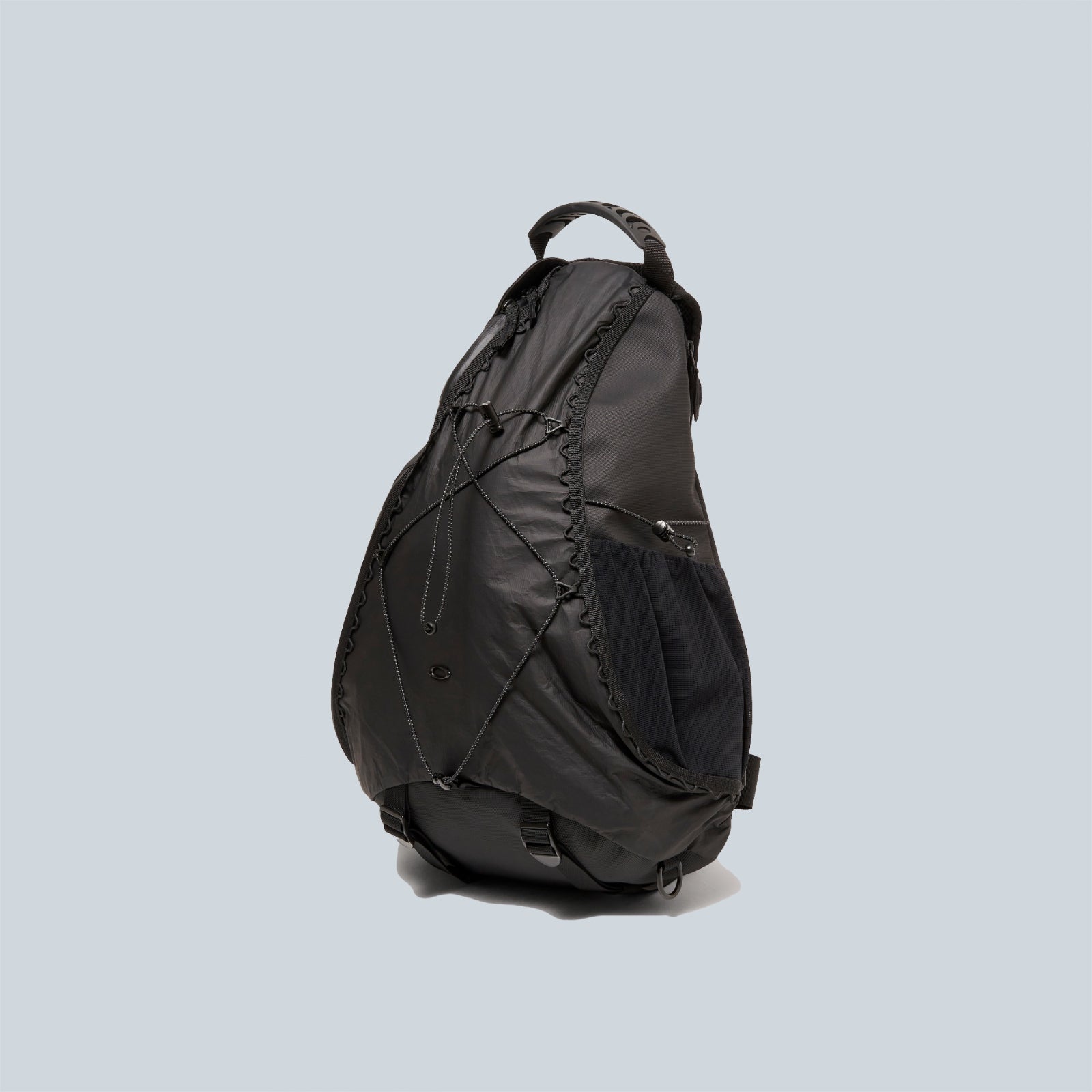 LATITUDE SLING PACK - BLACKOUT