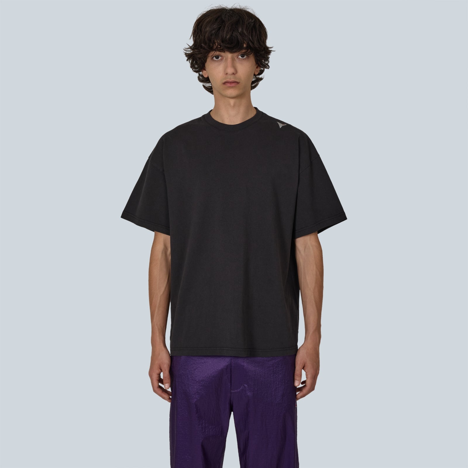 LOGO T-SHIRT - WASHED BLACK