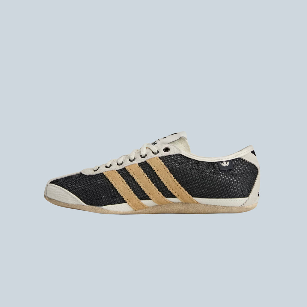 TOKYO SFTM - CORE BLACK / BEIGE TONE