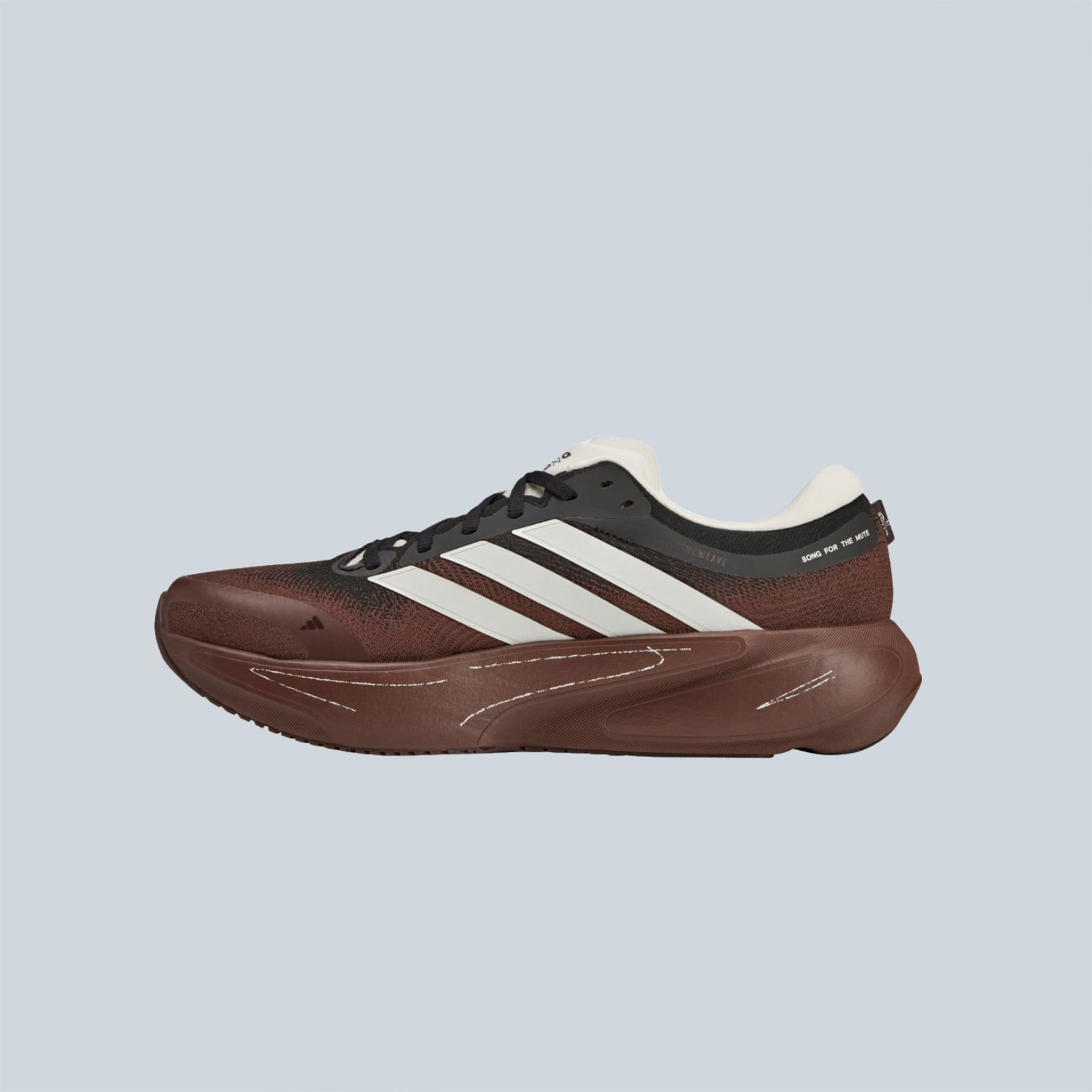 SUPERNOVA RISE 3 RUNNING SHOE - BROWN