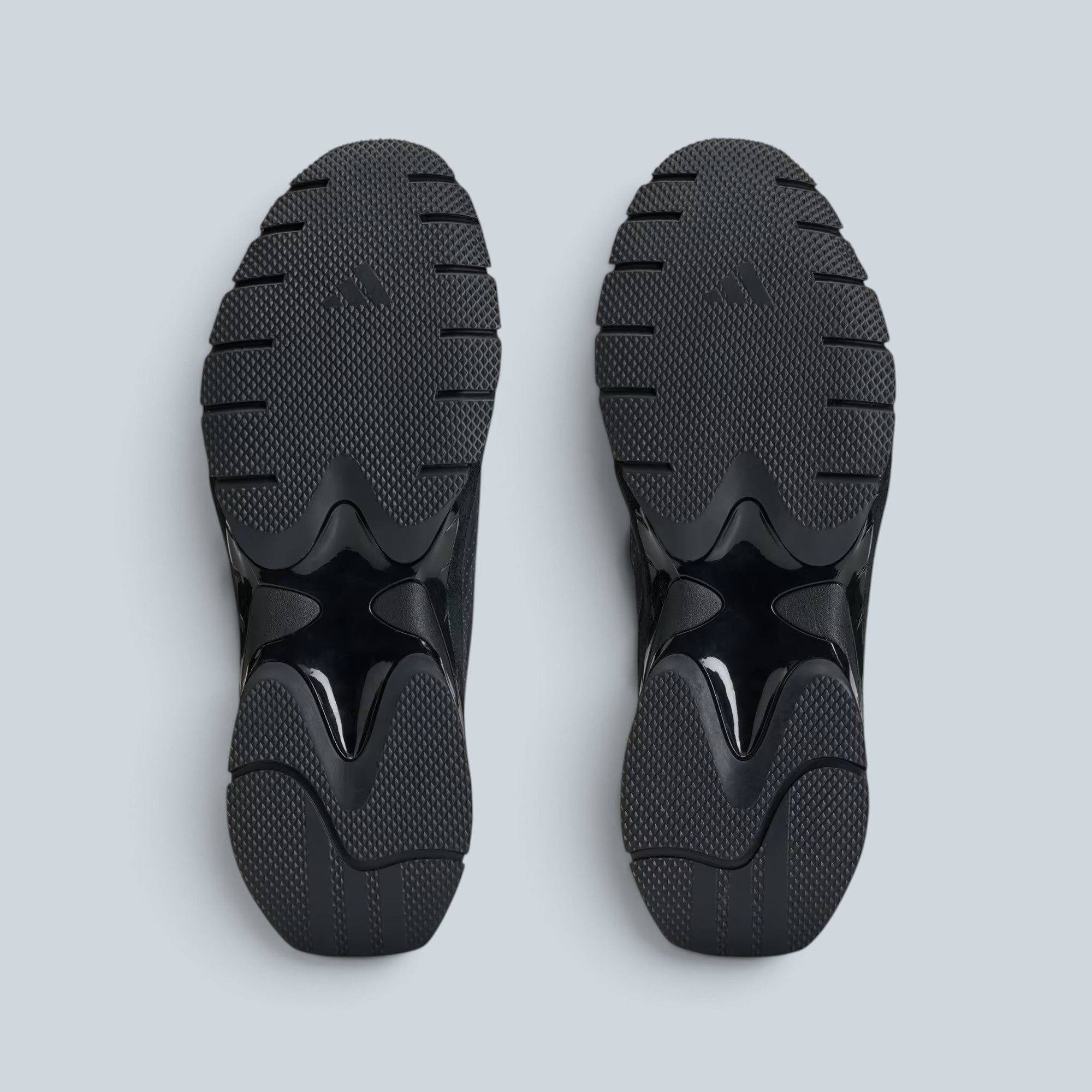 F50 CN - BLACK