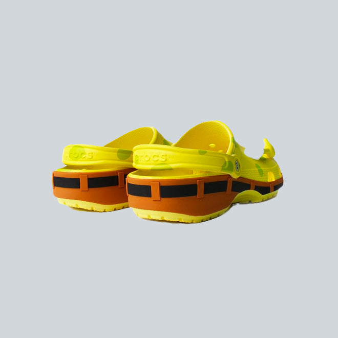 CROCS SPONGEBOB CLASSIC CLOG - BANANA image 3