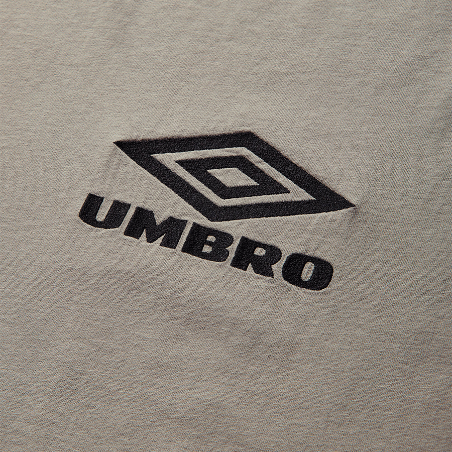 UMBRO OG LOGO T-SHIRT - TAUPE image 3