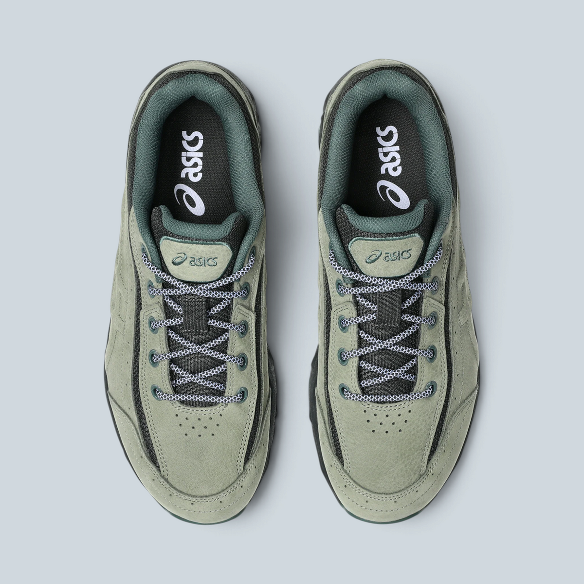 Baskets Saison ASICS GEL TRANSCEND FJ en cuir perforé vert cendré et gris graphite, vue de dessus