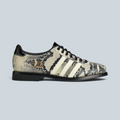 Chaussure de bowling Saison x adidas en cuir effet serpent blanc crème et noir avec détails en cuir brillant