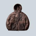 Doudoune Saison marron clair en nylon avec garnissage en duvet, capuche ajustable et fermeture zippée minimaliste