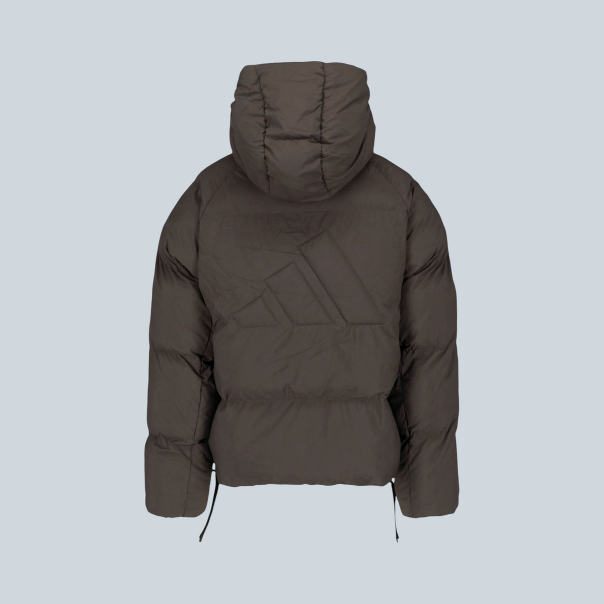 Doudoune matelassée Saison adidas x Arte Antwerp couleur marron foncé avec capuche et logo embossé au dos
