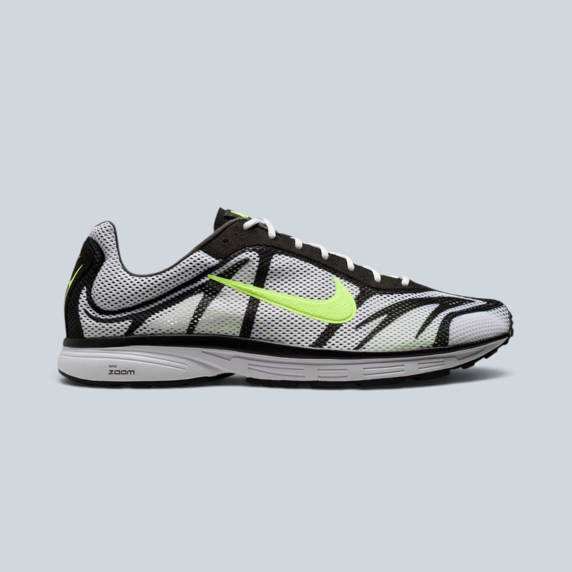 Chaussures de running Saison Nike Zoom Streak 3 blanches avec détails noirs et logo Swoosh vert fluo