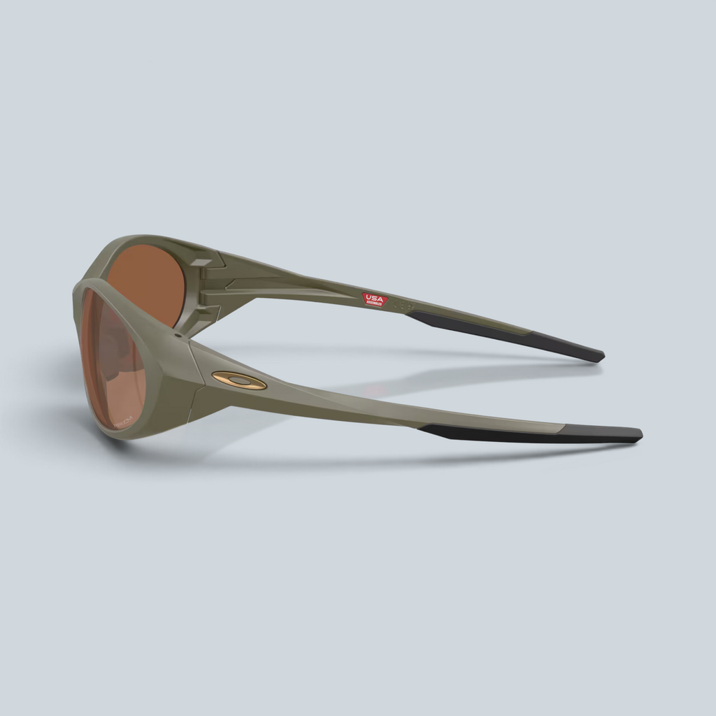 Lunettes de soleil Saison Oakley Eye Jacket Redux avec monture Matte Moss et verres Prizm Tungsten vue de profil
