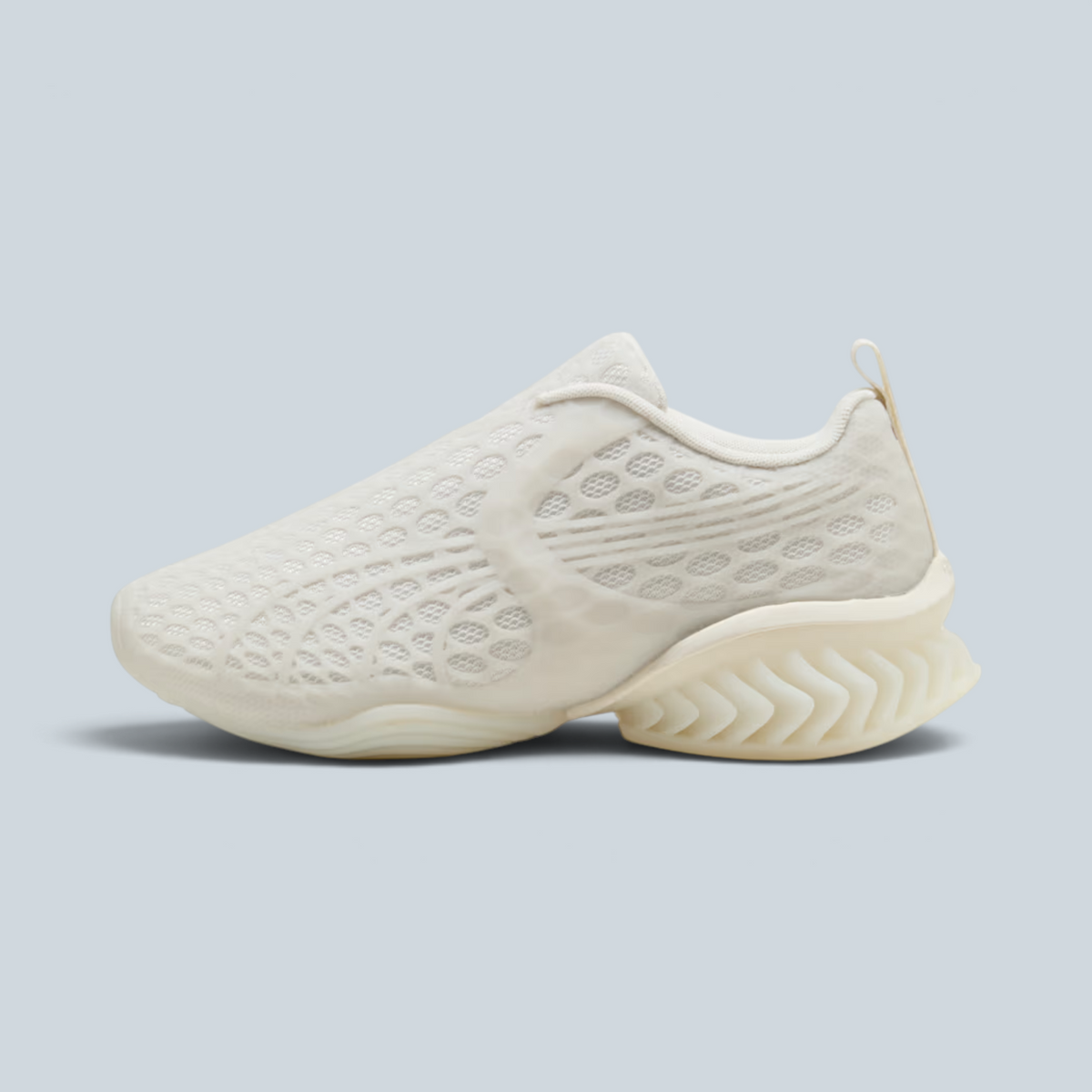 Baskets Saison PUMA CELL GEO 1 CAGE en coloris blanc cassé avec structure en cage et amorti hexagonal