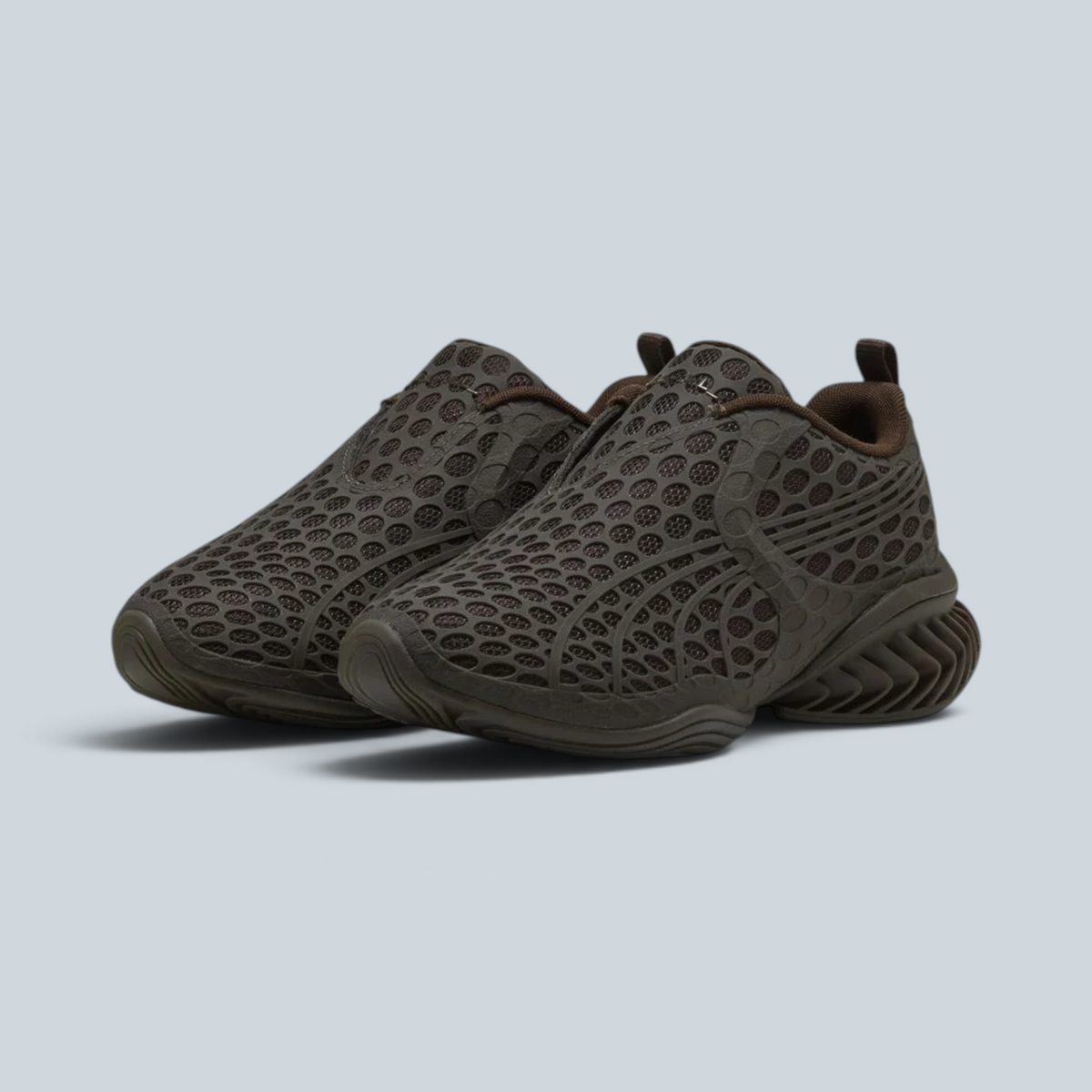 Baskets Saison PUMA CELL GEO 1 CAGE couleur chocolat avec structure en cage et amorti hexagonal
