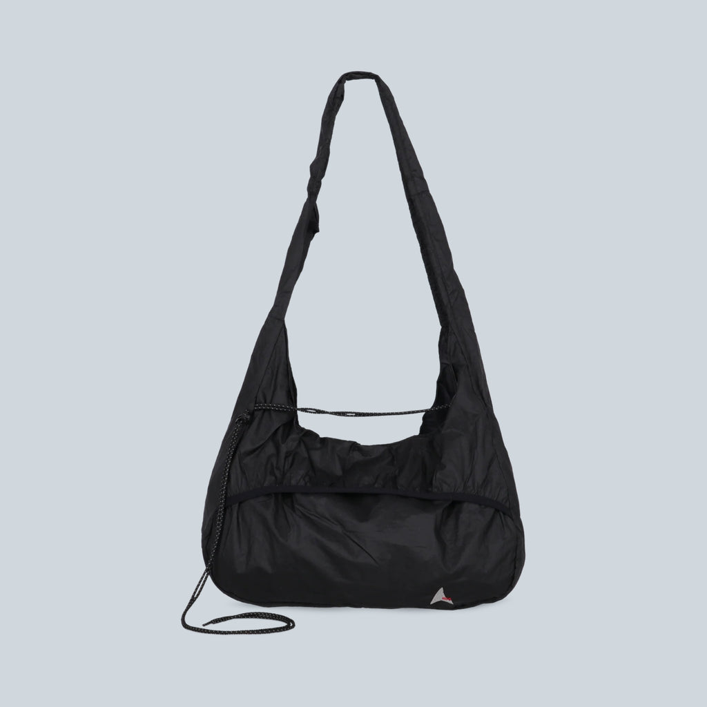 Sac noué pliable Saison Laki en toile polyamide noire avec bandoulière réglable et logo discret