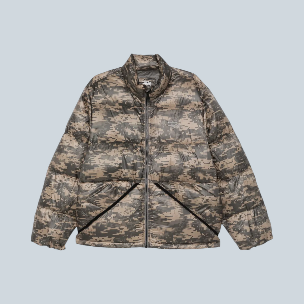 Doudoune Saison Stüssy Micro Ripstop en nylon avec motif camouflage numérique et fermeture zippée
